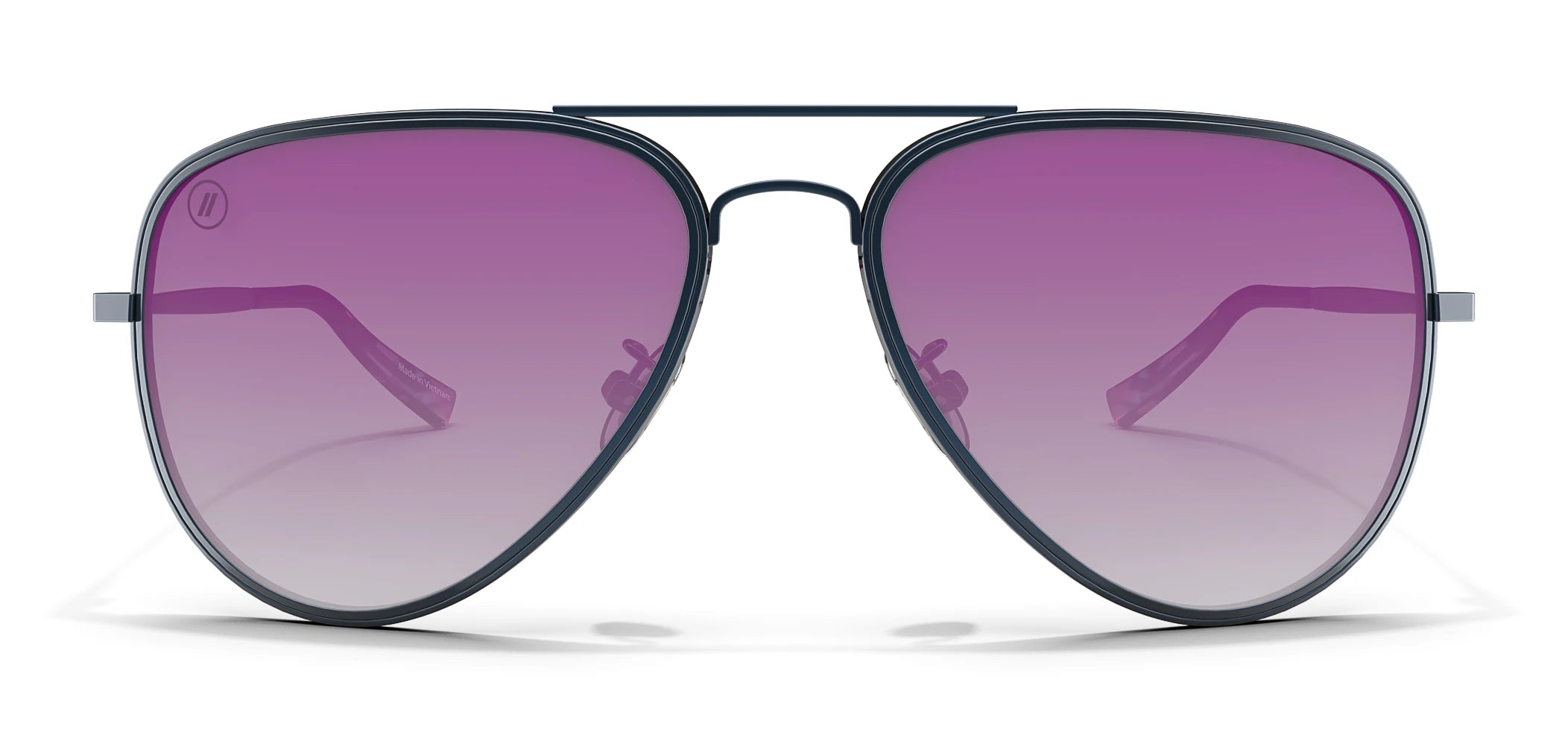 Alternative view of Berry Loud